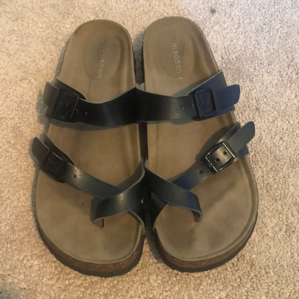 Madden Girl Black 👡 sandals